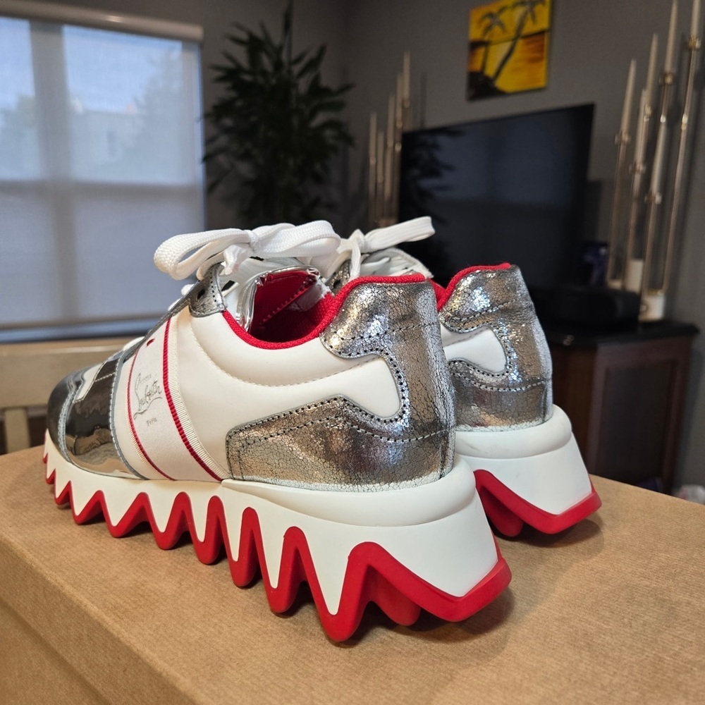 NEW Christian Louboutin Nastroshark Donna Flat Metallic Sneakers Size 37.5 - Picture 9 of 12